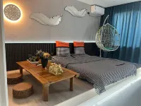 Yuelai Homestay - bar