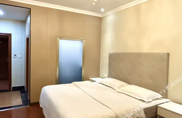 陽光假日酒店（玉銅公路店）