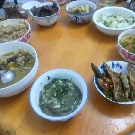 Yizhang Xuanshange Hotel