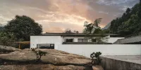 Anlan Creek Spring B&B Hotels in Emeishan