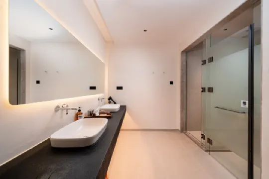 Huizhou Longmen Nankun Mountain Tingshan Stream-Walking Hot Spring Homestay