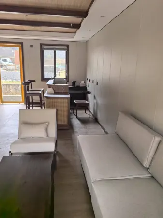 Uh mile homestay Отели рядом с достопримечательностью «Baimazhai Village»