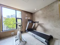 MoYu Movie Hotel (Shanghai People's Square Nanjing West Road  subway station)