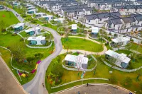 X-Capsule Lodge at Xiangcheng Ice Camp