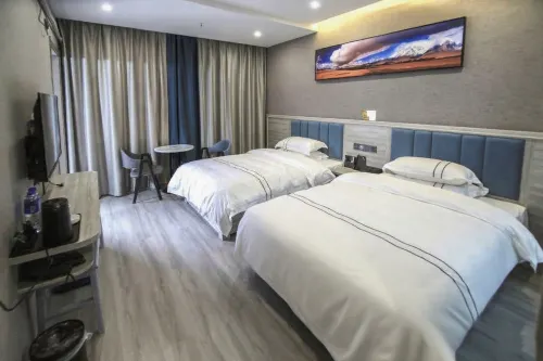 Jiaxin Holiday Hotel