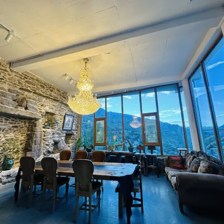 Art Fangu Wild Luxury Homestay