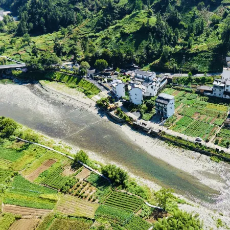 Huangshan Xiuning · Mengtinggu Homestay