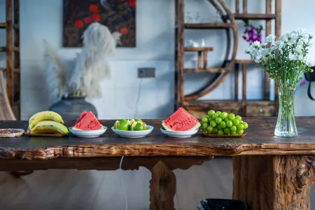 See the green mountains again