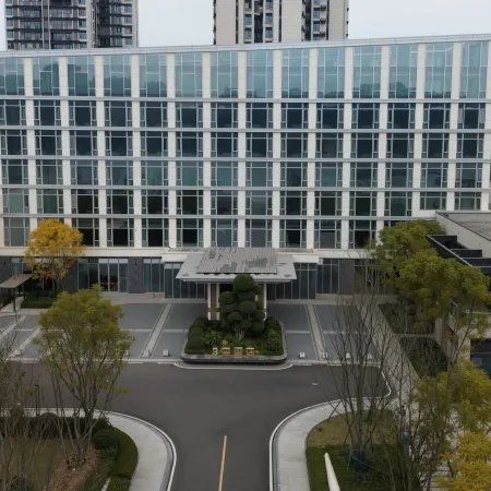 B Building Hotel