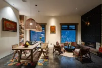 阿若康巴·丹巴甲居莊園