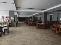 Zhangye West High-speed Railway Station REZEN  HOTEL - Romantic