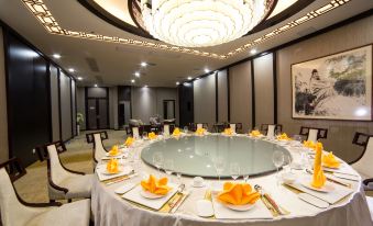 Haiyi Fino Hotel (Yichang Wanda Plaza Three Gorges Vocational College Store)