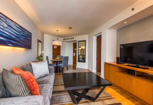 2. 차트리움 레지던..