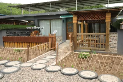 Beijing shuimuxianju B & B Hotels near Tanghe Market