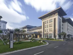 Popular Four-Star Hotels in Sihong