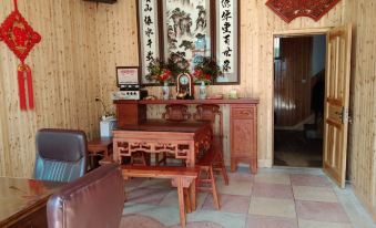 Yuanyuan Jiangling Farm Inn