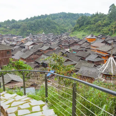 Huanggang Hecang Granary Inn