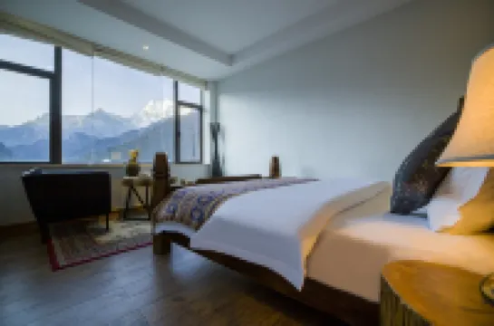 블랑쉬 야딩 호텔