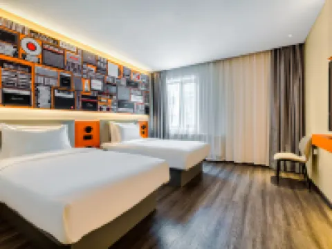 Ibisホテル（ハルビン市中央路空港バス停） ハルビンのホテル