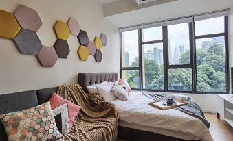 Ceylonz Suites KL Tower by KL HomeStay