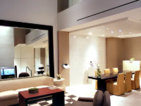 MGM Grand Hotel and Casino Hotels near Las Vegas Strip