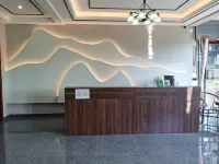 Wanglu Chinese Inn - Airport Shuttle