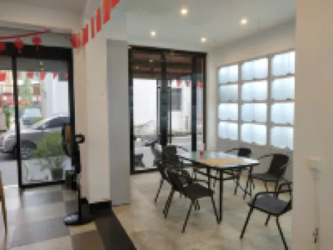 Zhangjiajie YiShang Inn Hotels near Zhangjiajie National Forest Park