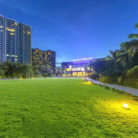 Oceanfront Born Sea View Hotel (Boao Golden Bay Nanhai Museum Branch)