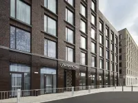 Hampton by Hilton London Excel Hotel dekat Bandara London