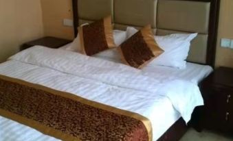 Z+Sailong Hotel (Xinghua Chenbaozhen Bus Passenger Transport Station)