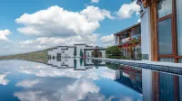 Wengu 1970 Panorama Holiday Hotel