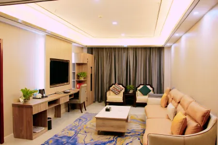 Shihezi Huibo Resort Отели рядом с достопримечательностью «Shihezi University - South District»