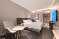 HanTing Hotel (Nanjing Luhe Xiongzhou Subway Station) Hotels near Zijing Square