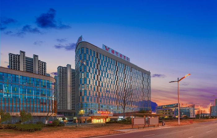 Vienna Hotel (Donghai Jingdu Avenue)