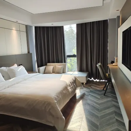 Xihua Jiale Business Hotel (People's Hospital)