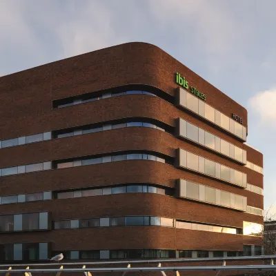 Ibis Styles Arnhem Centre Hotels in de buurt van Winkelcentrum Klarendal