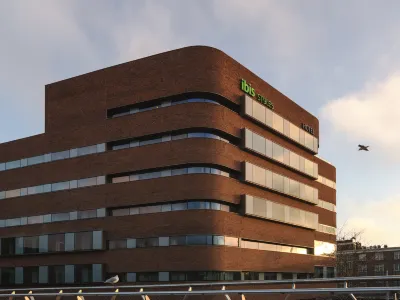 Ibis Styles Arnhem Centre Hotel dekat Airborne Museum Hartenstein