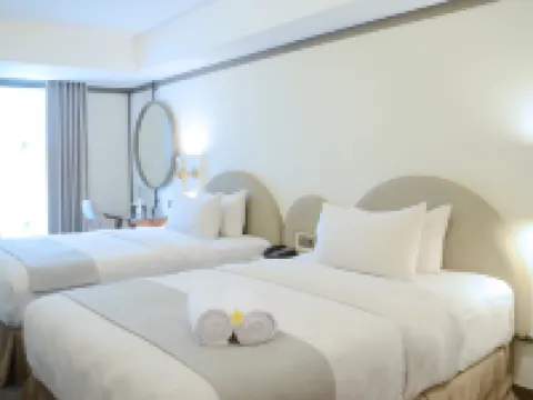 Louis Kienne Hotel Pemuda Hotels in Central Semarang