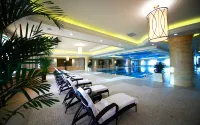 Howard Johnson Domando Plaza - 5-Star