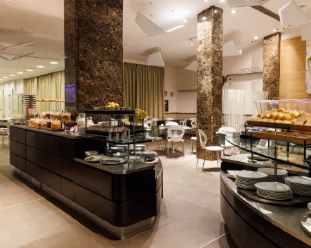 ベストウエスタン プレミア ホテル ロイヤル サンティーナ ローマのホテル