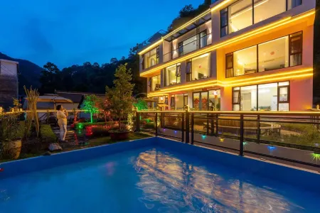 Chongdu Gouling Lishan Su B&B Отели рядом с достопримечательностью «Bamboo Sea Wild Animal Park»