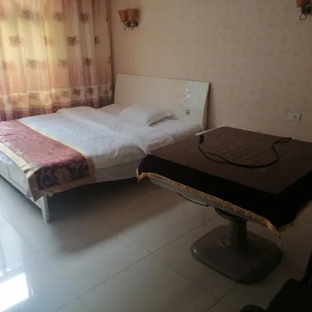Zhuxiang Hotel