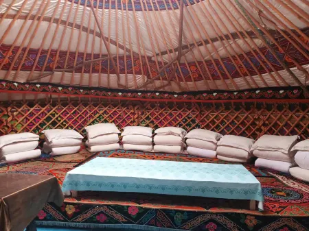 Khasak boudoir house in Burzinmir Отели рядом с Аэропорт Канас