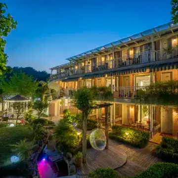 Longjing Xinqing Inn (West Lake Garden) Hotels near Hangzhou Zoo