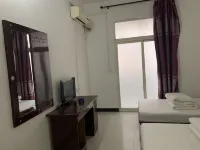 Juyuan Hotel (Xi'an MIXC Sanqiao Metro Station) Отели рядом с достопримечательностью «Западный Международный Чехоситик»