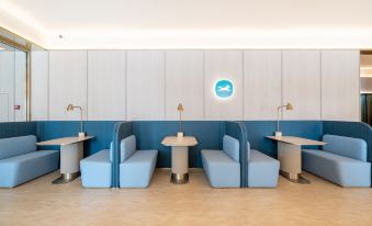 HanTing Hotel (Qingdao Huangdao Jingdongfang Wulianwang)