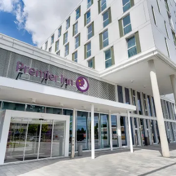 Premier Inn Wolfsburg City Centre hotel Hotels near Designer Outlets Wolfsburg