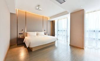 Atour Hotel