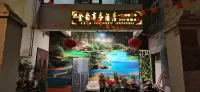 Songpan Jinyun Business Hotel Hotels near Statues of Songtsen Gampo and Princess Wencheng