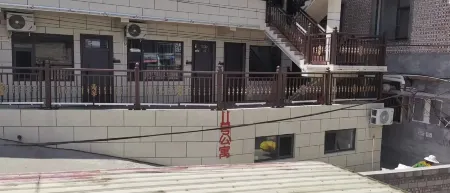 Liulin No.11 Apartment Отели рядом с достопримечательностью «Taiyuan University of Technology Liulin Branch»